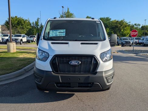 New 2026 Ford Transit 150 Low Roof RWD image 9