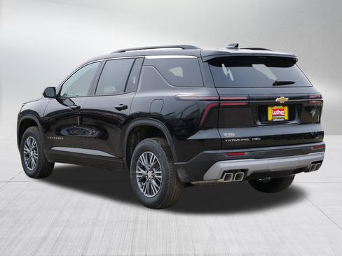 New 2026 Chevrolet Traverse LT w/ Driver Confidence Package image 3