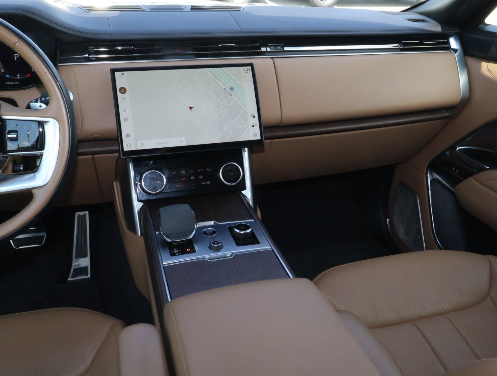 Used 2023 Land Rover Range Rover Long Wheelbase Autobiography AWD/4WD image 13