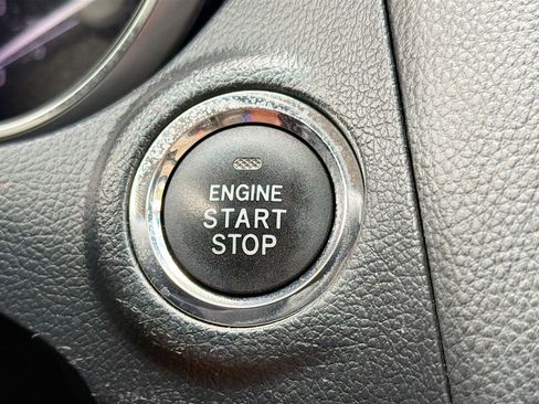 Used 2018 Subaru Outback 2.5i Limited image 33