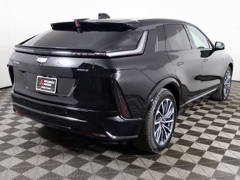 Used 2024 Cadillac Lyriq Sport RWD image 15