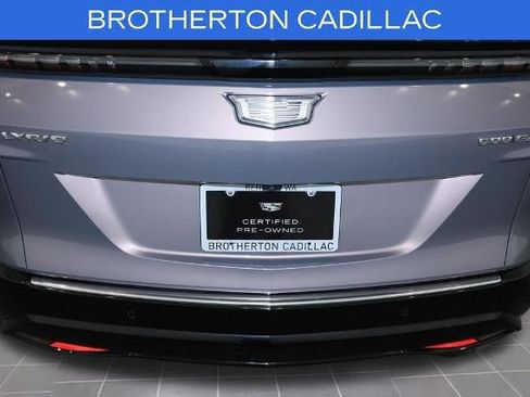Used 2024 Cadillac Lyriq Luxury AWD/4WD image 17
