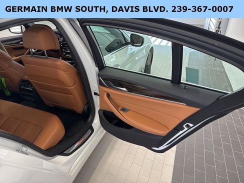 Used 2019 BMW 530i w/ Convenience Package image 22