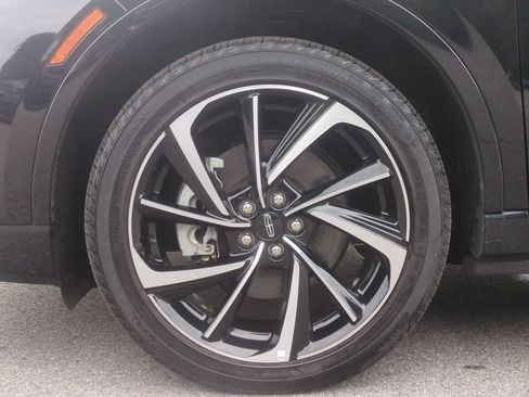 Used 2024 Lincoln Corsair Grand Touring AWD/4WD image 23