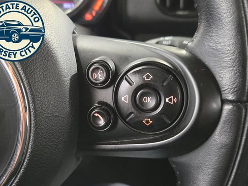 Used 2018 MINI Cooper Countryman ALL4 AWD/4WD image 14