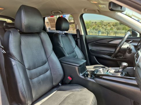 Used 2020 MAZDA CX-9 Touring FWD image 28