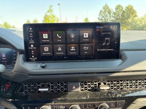 Used 2024 Honda Accord Touring image 14