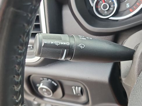 Used 2024 RAM 2500 Big Horn image 28