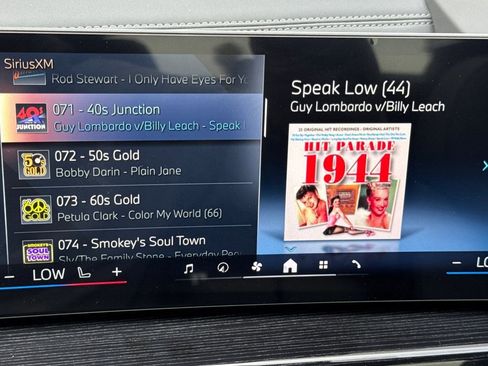 New 2026 BMW X6 xDrive40i w/ Premium Package image 21