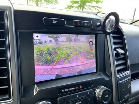 Used 2019 Ford F150 XLT w/ Trailer Tow Package image 26