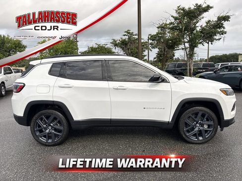 New 2026 Jeep Compass Latitude AWD/4WD image 2