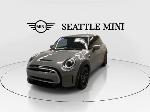 Certified 2023 MINI Cooper SE FWD image 4