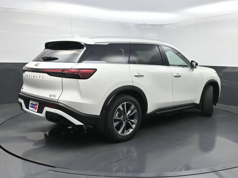 Used 2023 INFINITI QX60 Luxe FWD image 27