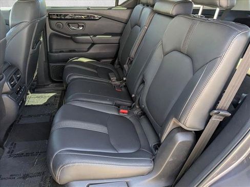 Used 2023 Honda Pilot EX-L image 18