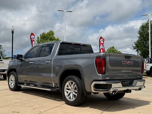 Used 2021 GMC Sierra 1500 SLT w/ SLT Premium Package AWD/4WD image 7