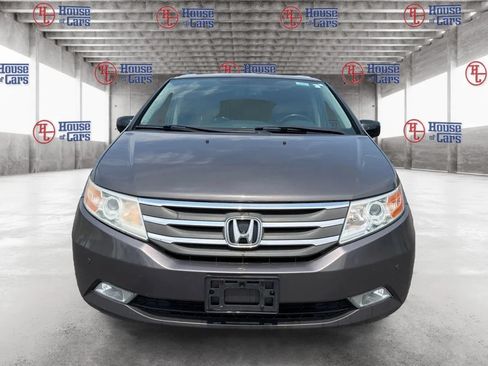 Used 2013 Honda Odyssey Touring Elite image 2