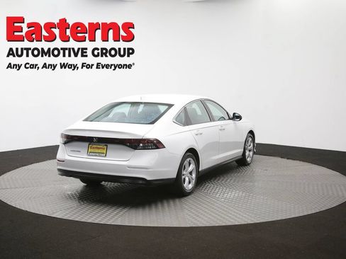 Used 2025 Honda Accord LX image 35