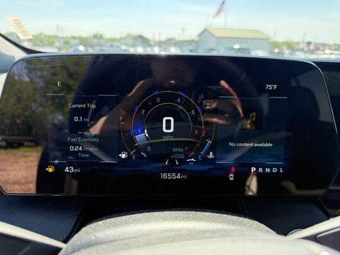 Used 2026 Chevrolet Equinox LT FWD image 33