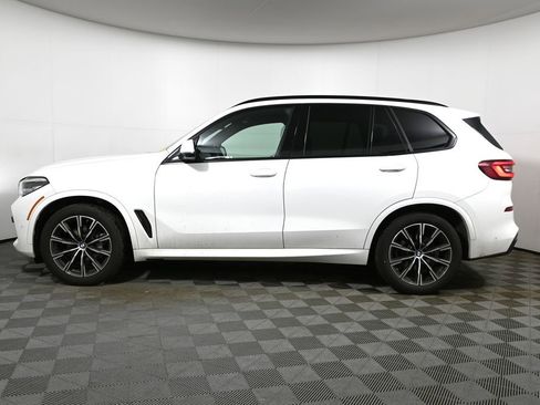 Used 2023 BMW X5 xDrive40i w/ M Sport Package image 2
