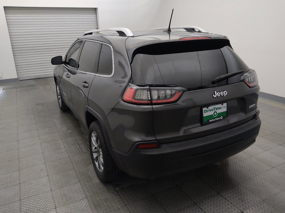 Used 2019 Jeep Cherokee Latitude Plus FWD image 6