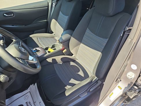 Used 2023 Nissan Leaf S FWD image 16