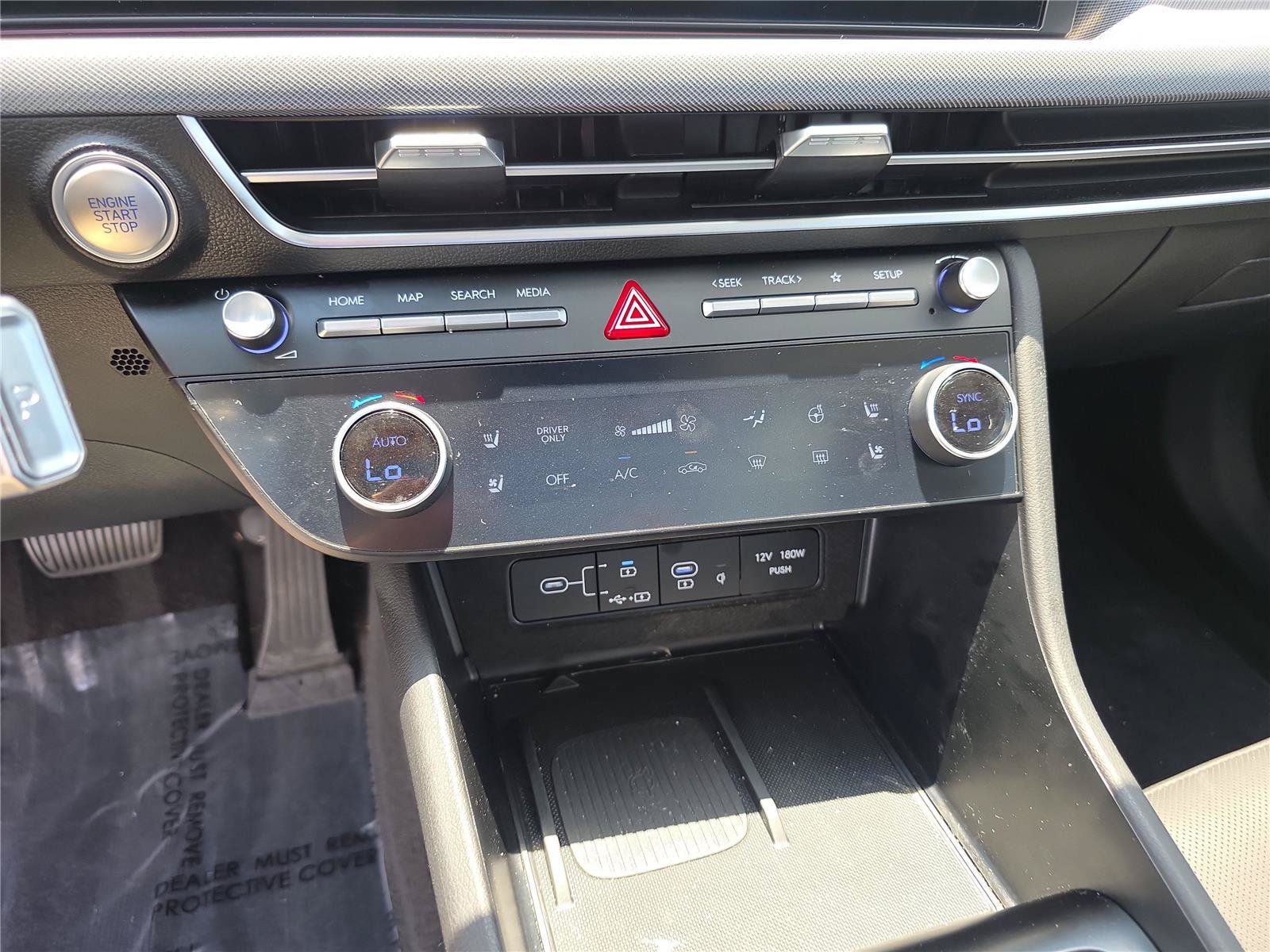 Used 2025 Hyundai Sonata Limited FWD image 27