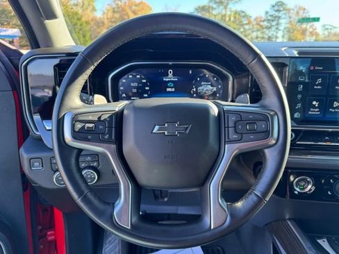 Used 2023 Chevrolet Silverado 1500 RST image 9