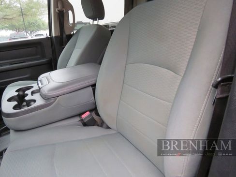 Used 2016 RAM 2500 Tradesman w/ Chrome Appearance Group image 15