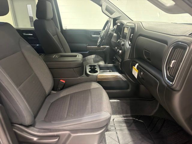 Used 2019 Chevrolet Silverado 1500 RST w/ All-Star Edition AWD/4WD image 10