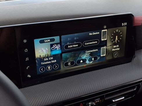 New 2025 Nissan Kicks SR image 14