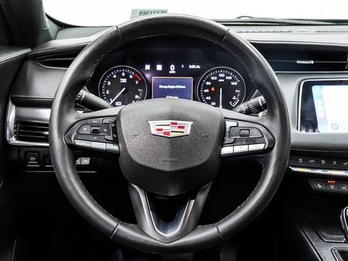 Used 2023 Cadillac XT4 Premium Luxury w/ Technology Package AWD/4WD image 22