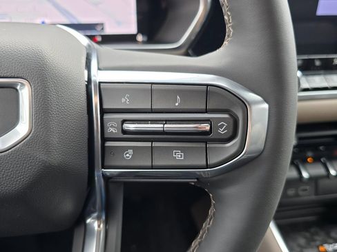 New 2026 GMC Canyon Denali AWD/4WD image 18
