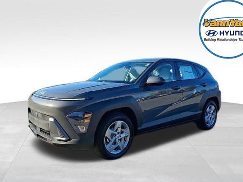New 2026 Hyundai Kona SE image 2