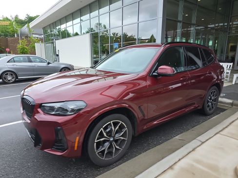 Certified 2023 BMW X3 xDrive30i w/ M Sport Package AWD/4WD image 4