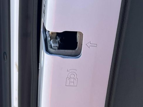 Used 2022 Ford F150 XLT w/ Equipment Group 302A High image 12