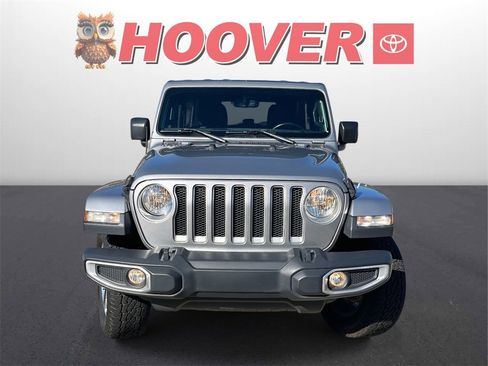 Used 2020 Jeep Wrangler Unlimited Sahara image 7
