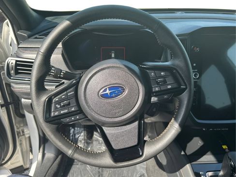 Used 2025 Subaru Forester Touring w/ Touring Package AWD/4WD image 19