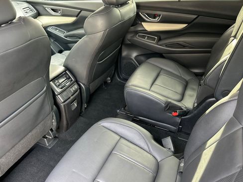 Used 2019 Subaru Ascent Limited w/ Popular Package #3 image 13