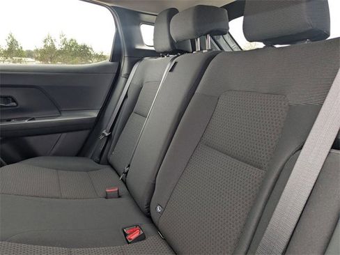 New 2026 Nissan Kicks S image 27