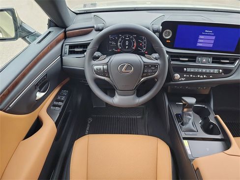 New 2025 Lexus ES 350 w/ Premium Package image 10