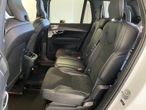 Used 2019 Volvo XC90 T6 R-Design w/ Advanced Package image 13