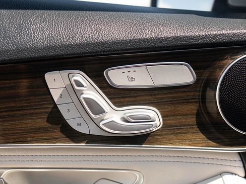 Used 2015 Mercedes-Benz C 300 Sedan image 41