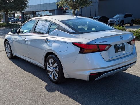 New 2025 Nissan Altima 2.5 S image 6