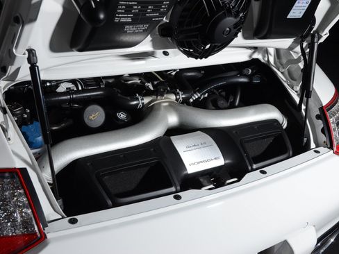 Used 2013 Porsche 911 Turbo AWD/4WD image 4