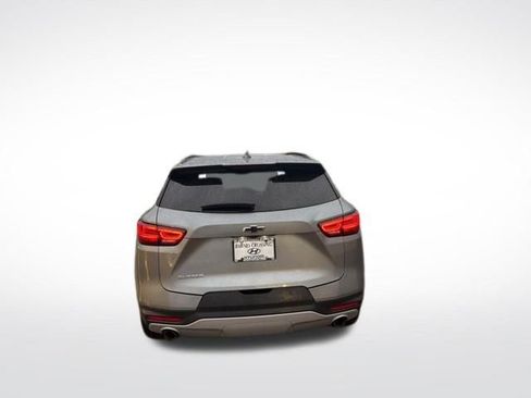 Used 2023 Chevrolet Blazer LT w/ Convenience Package FWD image 4