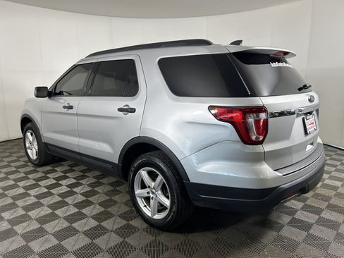 Used 2018 Ford Explorer 4WD image 5