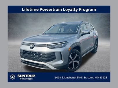 New 2025 Volkswagen Tiguan SE