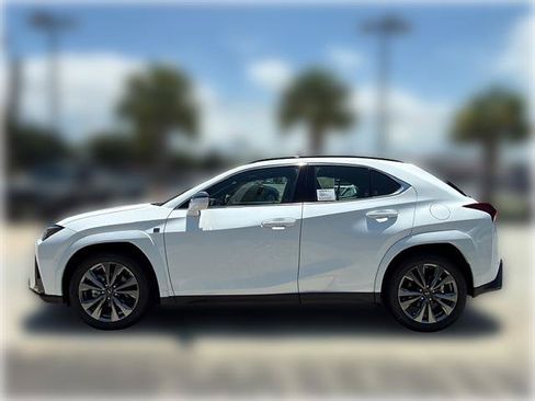 New 2026 Lexus UX 300h FWD image 9