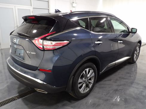 Used 2018 Nissan Murano SV image 4