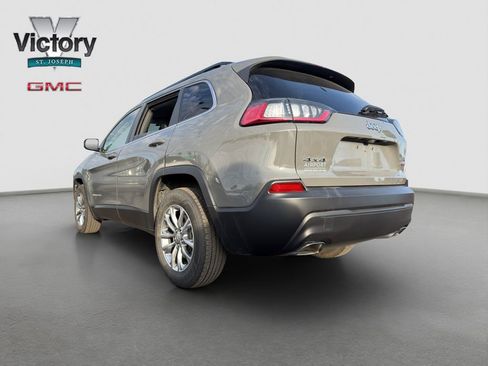 Used 2022 Jeep Cherokee Latitude Lux w/ Mopar Interior Package image 13